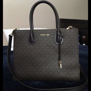 Michael Kors Authentic bag